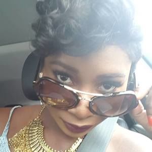 Meet your Posher, Candra